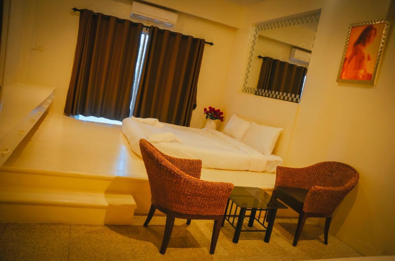 Hôtel Fortune Sapphire à Pattaya Extérieur photo