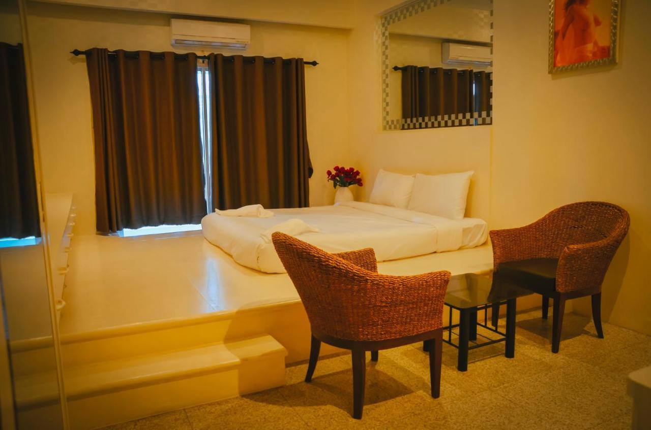 Hôtel Fortune Sapphire à Pattaya Extérieur photo